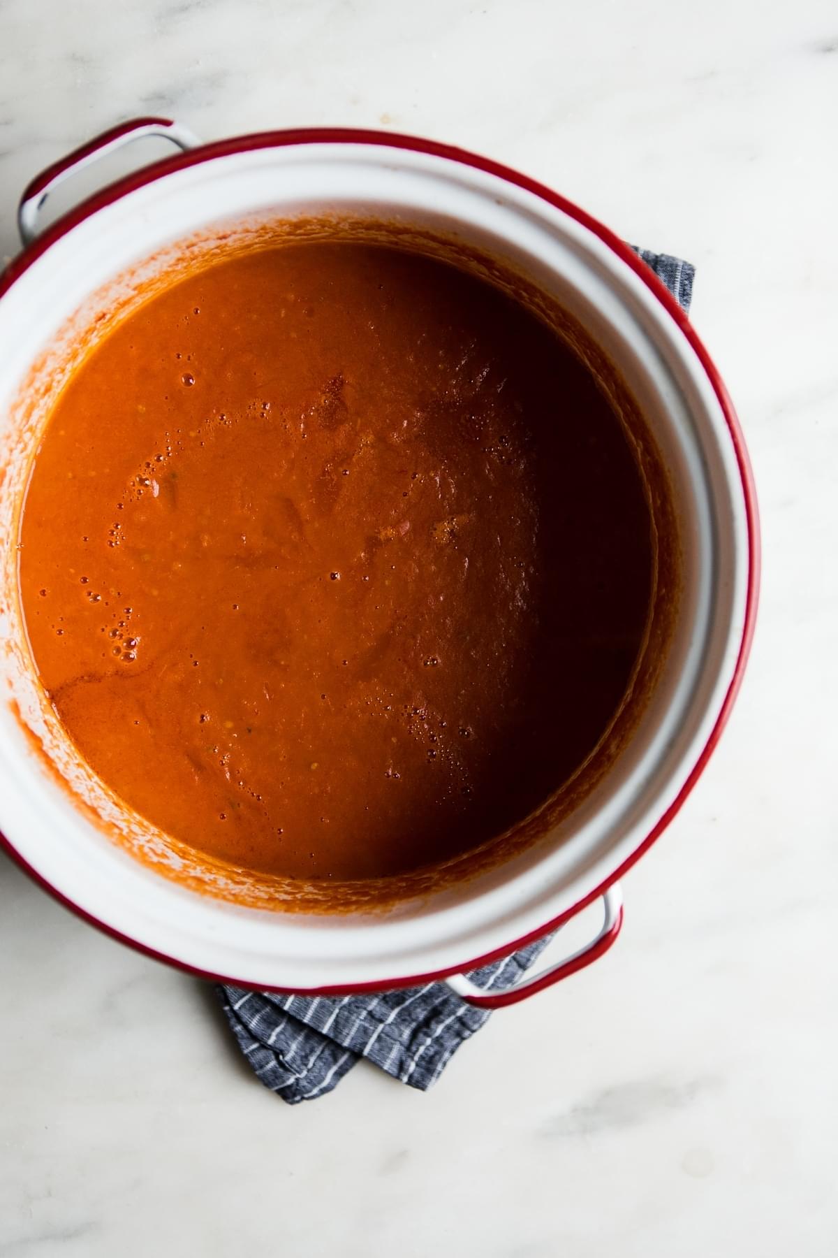 Three Ingredient Tomato Sauce pomodoro sauce in a soup pot