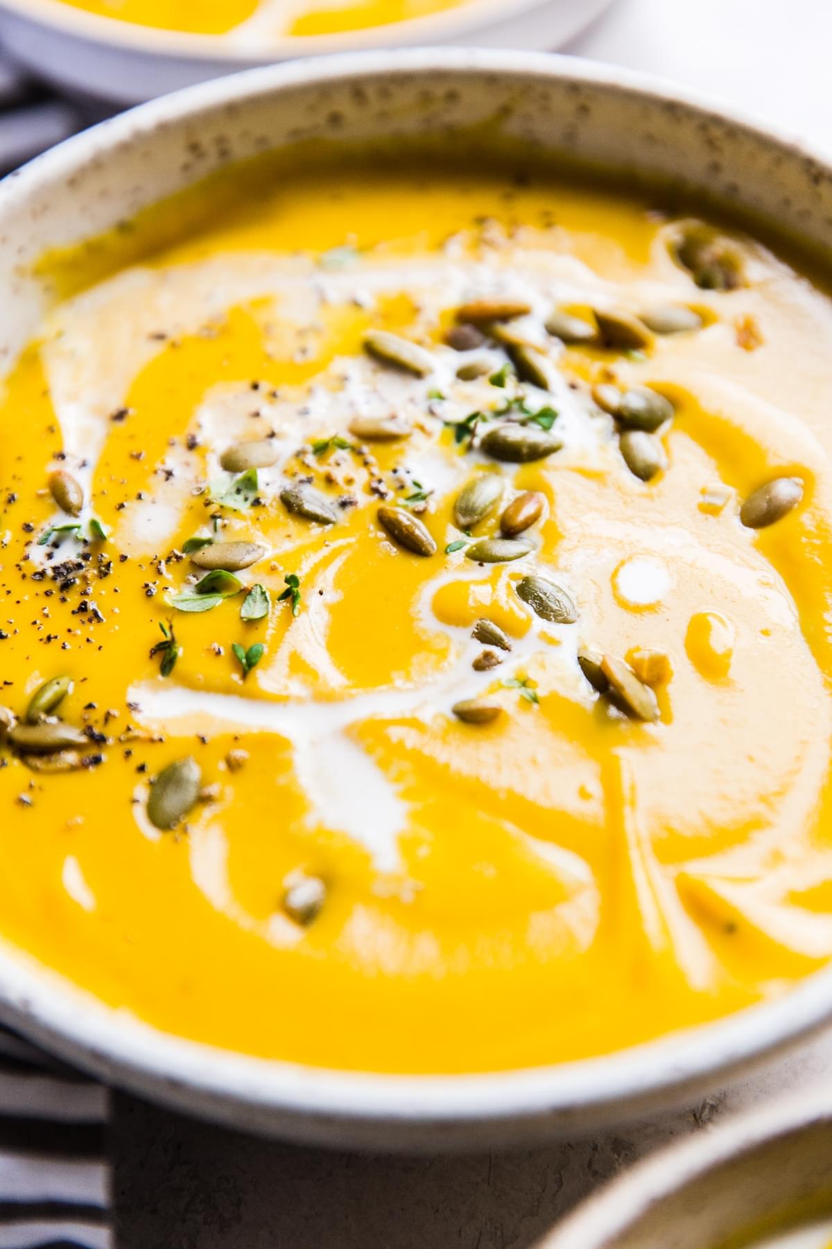 Roasted Butternut Squash Soup With Apples
