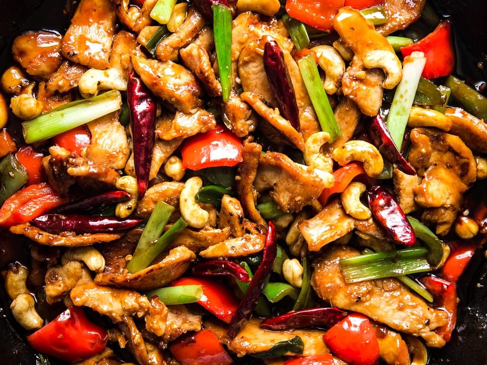 cast iron skillet of kung pao chicken