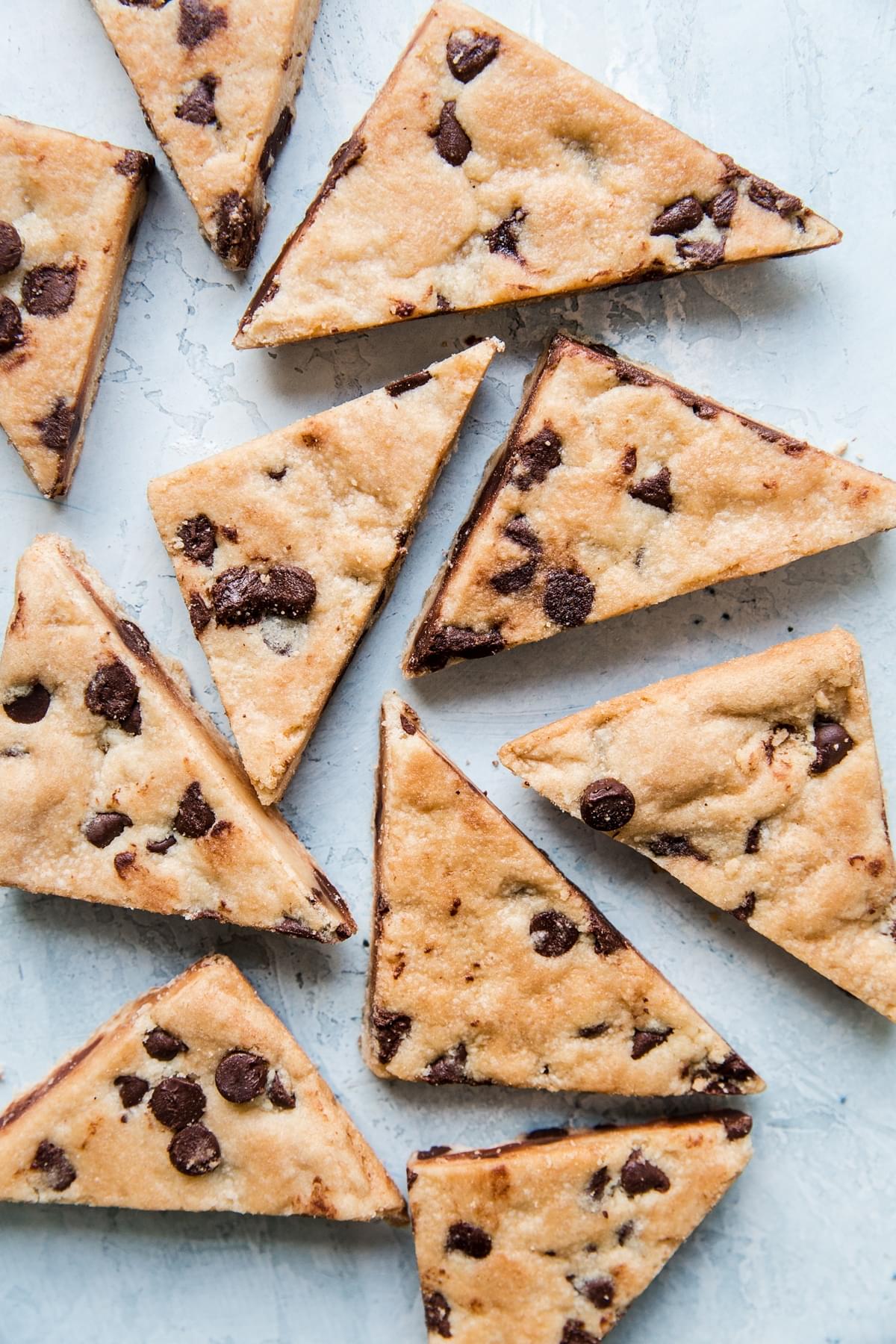 chocolate chip cookie brittle cut into triangles