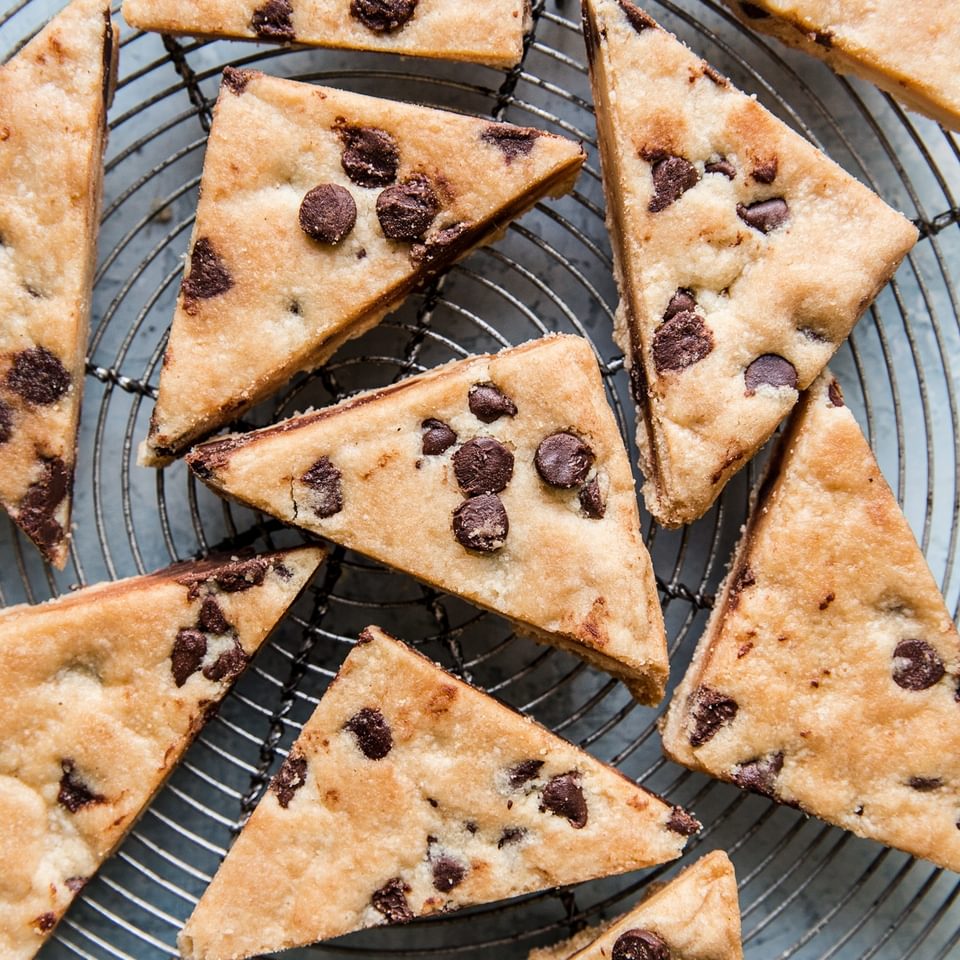 cookie brittle triangles on a cookie rack