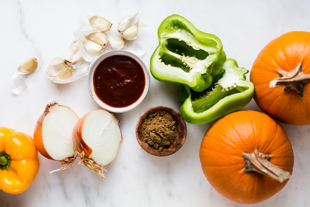 ingredients for turkey pumpkin chili recipe