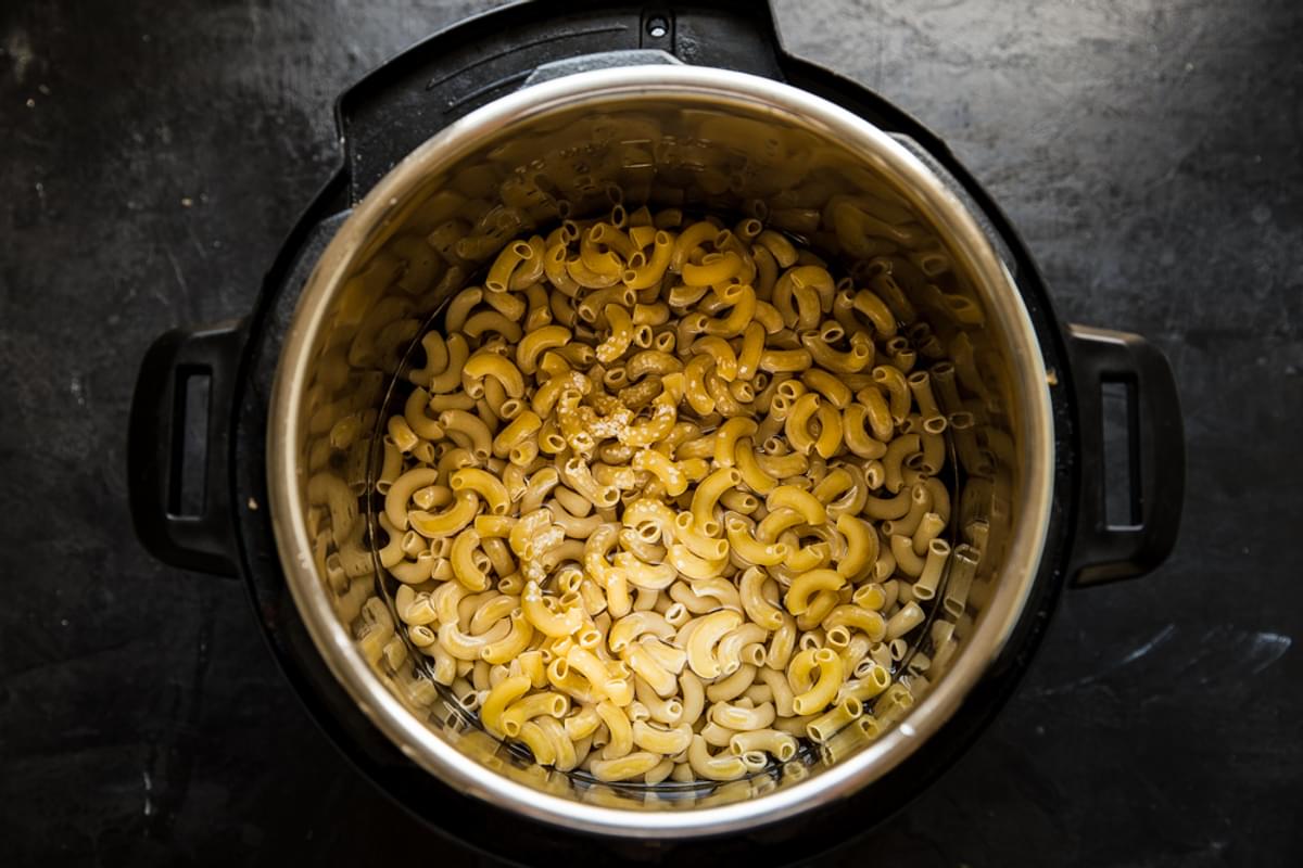 cooked macaroni noodles in an instant pot