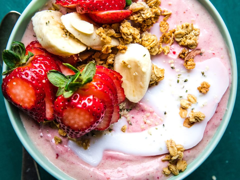 How to Make a Smoothie Bowl | The Modern Proper