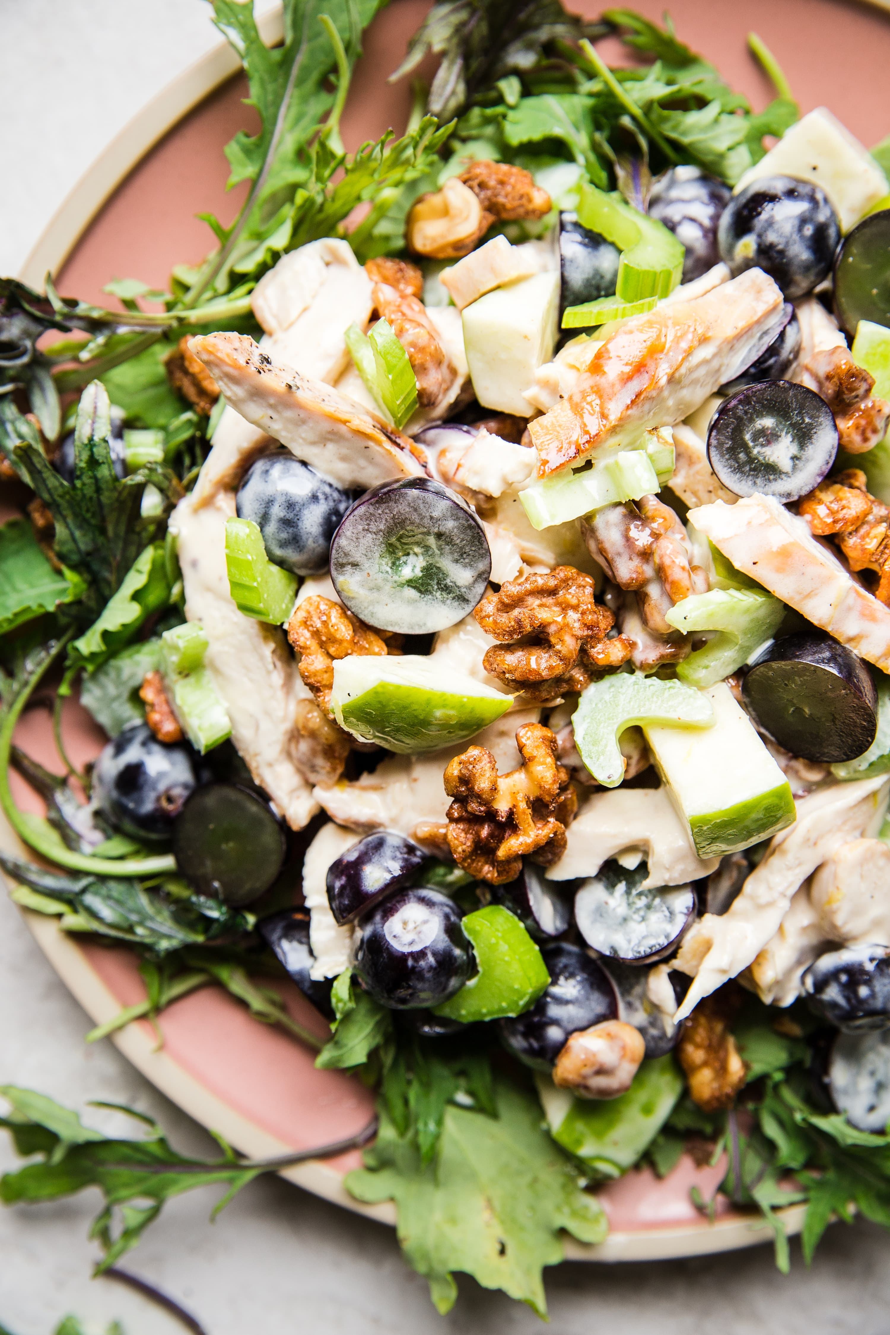 chicken waldorf salad with lettuce, chicken, grapes and celery