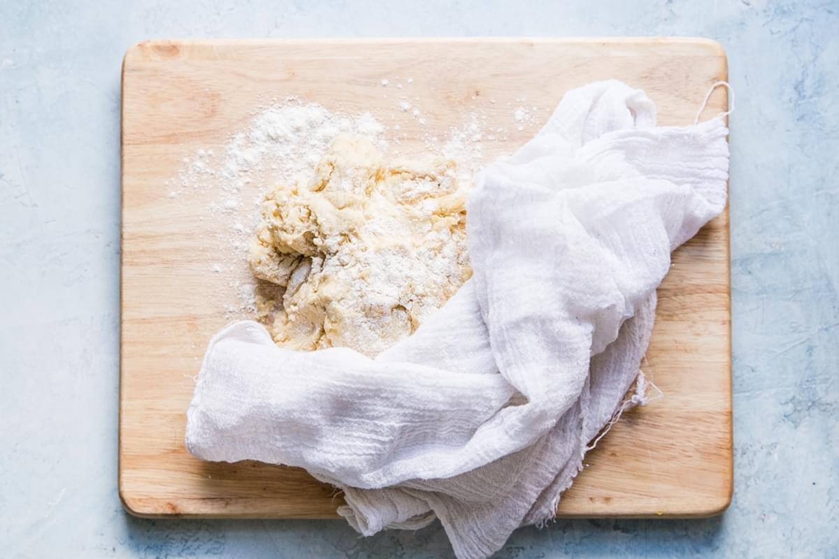flour sprinkled on raw flatbread dough