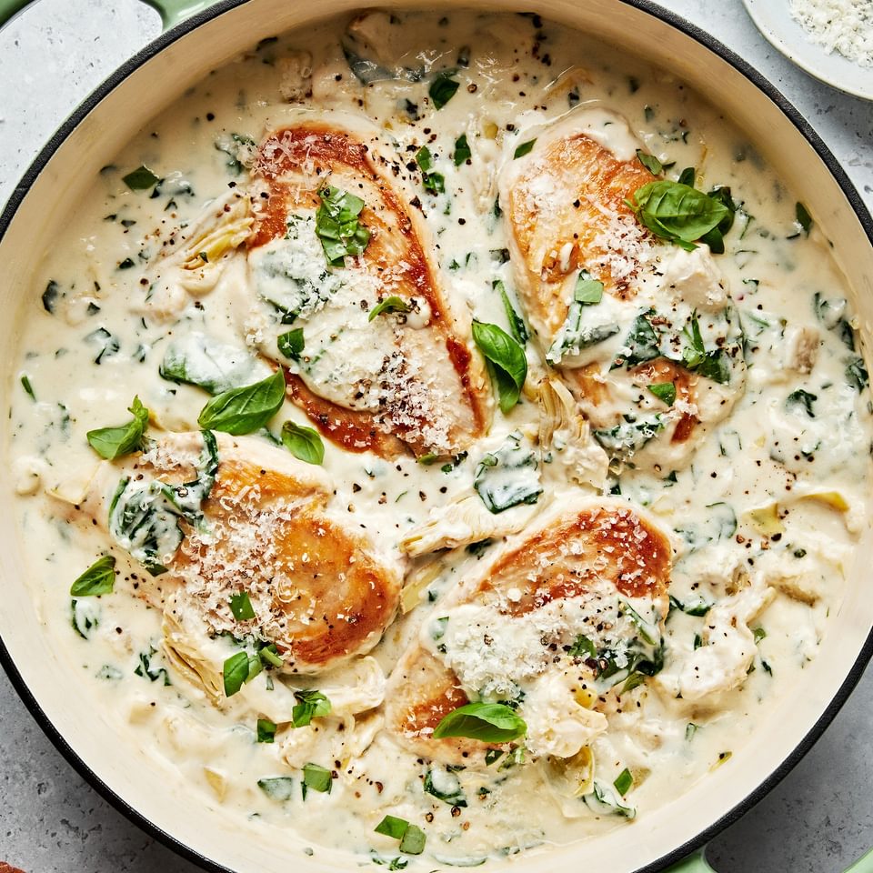 homemade spinach and artichoke chicken skillet