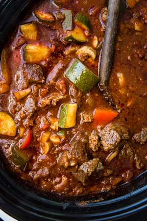 crockpot paleo chili made with chuck roast, ground, beef, zucchini, onion and spices