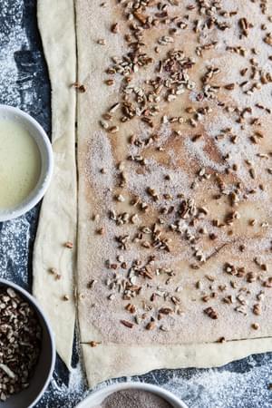 Cinnamon Pecan Pull Apart Bread 2