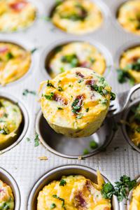 bacon cheddar egg muffins with jalapeño cheddar and cilantro
