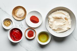 mayonnaise, ketchup, garlic powder, pickle juice, smoked paprika, cayenne & stone ground mustard in  bowls to make fry sauce