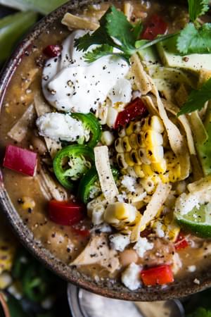 Instapot White Bean Chicken Chili with jalapeño and red bell peppers