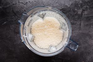 creamy garlic soup in a blender