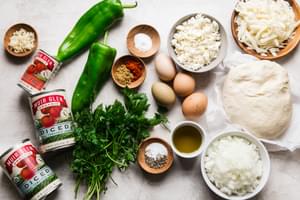 Ingredients for grilled shakshuka pizza