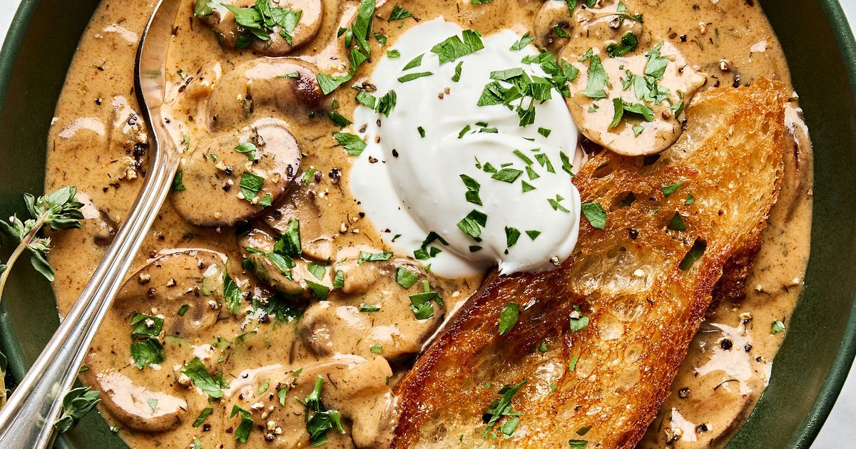 Hungarian Mushroom Soup