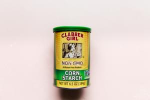 A can of corn starch