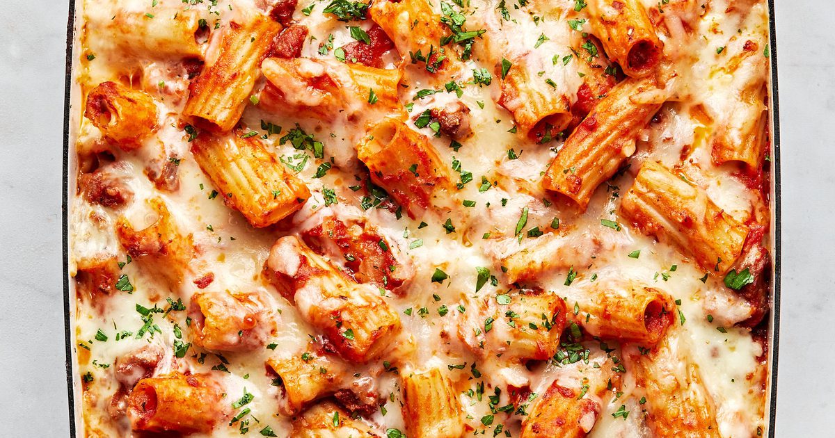Pastene Rigatoni Baked Rigatoni | The Modern Proper