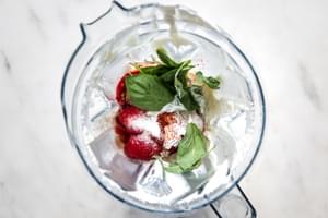 roasted red peppers, tomato paste, paprika, red pepper flakes, salt, basil leaves, cream & reserved pasta liquid in a blender
