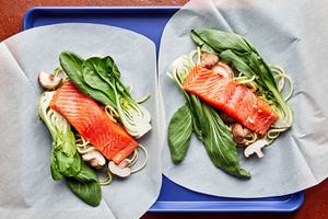 salmon, zucchini noodles, bok choy, shitake mushrooms and garlic ginger sauce in parchment pouches
