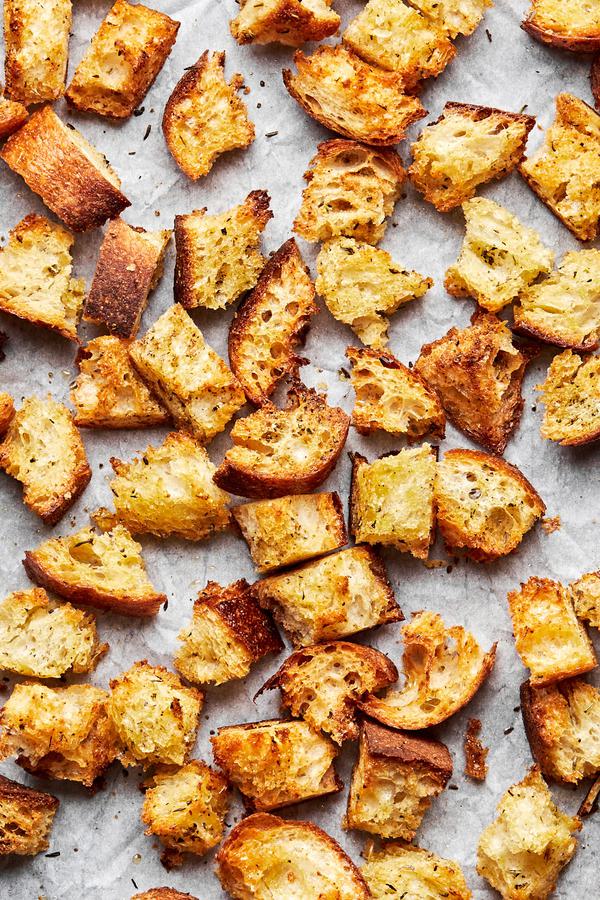 homemade croutons made with rustic bread tossed in olive oil, Italian seasoning, garlic powder & salt then baked in the oven