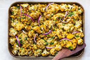 Tandoori Chicken Sheet Pan dinner with cauliflower, and chickpeas